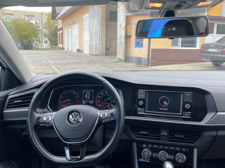 Volkswagen Jetta foto 6