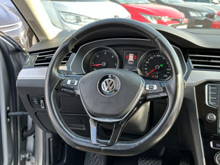 Volkswagen Passat foto 9