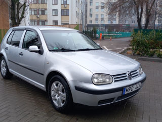 Volkswagen Golf foto 2