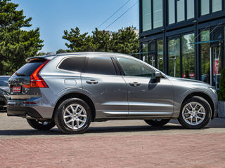 Volvo XC60 foto 2