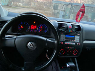 Volkswagen Jetta foto 6