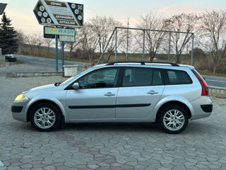 Renault Megane foto 8