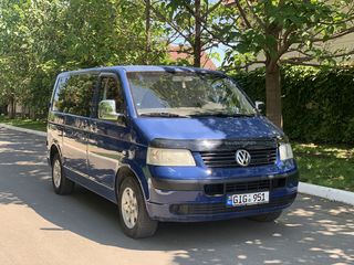 Volkswagen Transporter foto 1