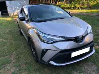 Toyota C-HR foto 4