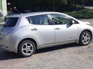 Запчасти на Nissan Leaf foto 4