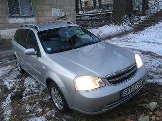 Chevrolet Nubira foto 6