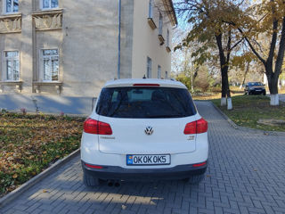 Volkswagen Tiguan foto 8