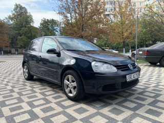 Volkswagen Golf foto 2