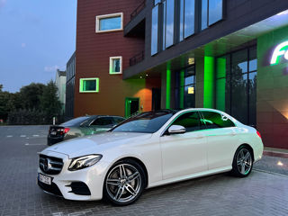 Mercedes E-Class foto 7