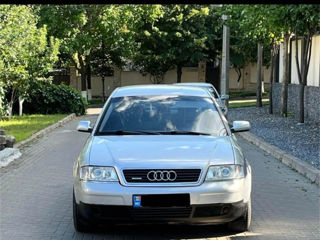 Audi A6 foto 2