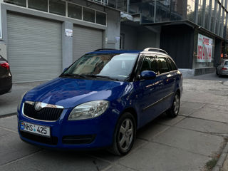 Skoda Fabia foto 1