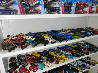 Продам коллекцию моделей Hot wheels, matchbox..383 шт. foto 2