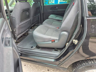 Volkswagen Sharan foto 6