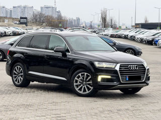 Audi Q7 e-tron