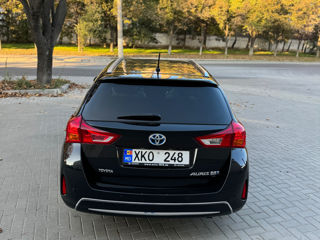 Toyota Auris foto 5