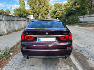 BMW 5 Series foto 2