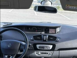 Renault Grand Scenic фото 2