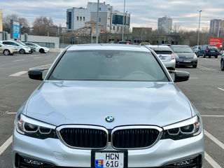 BMW 5 Series foto 6