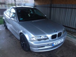 BMW 3 Series foto 2