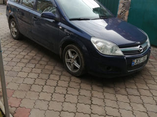 Opel Astra foto 2