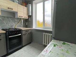 Apartament cu 1 cameră, 33 m², Botanica, Chișinău foto 2