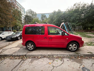 Volkswagen Caddy foto 1