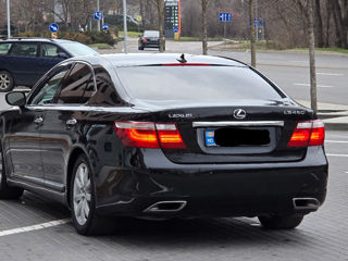 Lexus LS Series foto 4