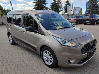 Ford Tourneo Connect foto 1