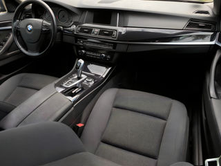 BMW 5 Series foto 7