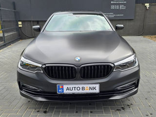 BMW 5 Series foto 2