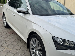 Skoda Superb foto 4