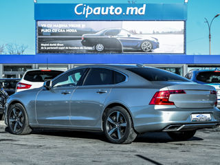 Volvo S90 foto 2