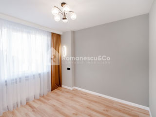 Apartament cu 3 camere, 85 m², Buiucani, Chișinău foto 12