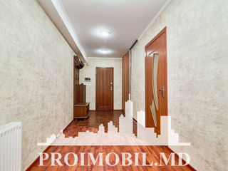 Apartament cu 3 camere, 100 m², Botanica, Chișinău foto 9