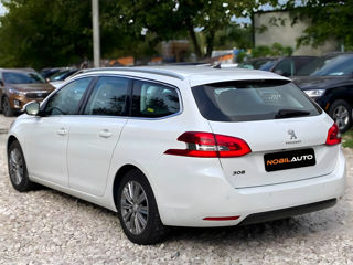 Peugeot 308 foto 4