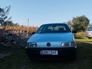 Volkswagen Passat foto 1