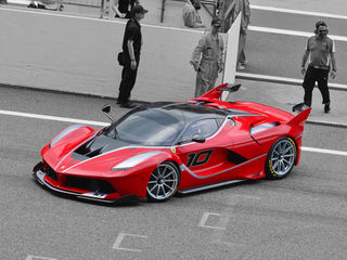 Модель Ferrarii FXX, масштаб 1/24.Новая ! Поставляю модели на заказ. foto 10