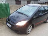 Mitsubishi Colt foto 8