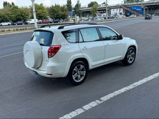 Toyota Rav 4 foto 7