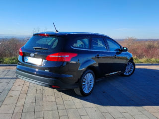 Ford Focus foto 2