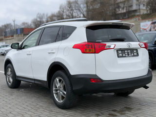 Toyota Rav 4 foto 4