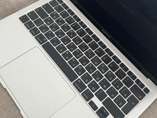 MacBook Air 2020 foto 3