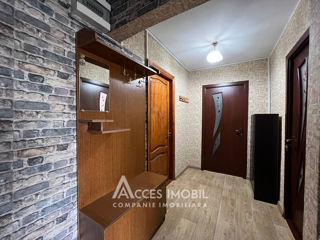 Apartament cu 2 camere, 68 m², Centru, Chișinău foto 9