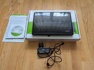 Acer Aspire One foto 2