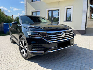 Volkswagen Touareg foto 0