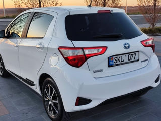 Toyota Yaris foto 4