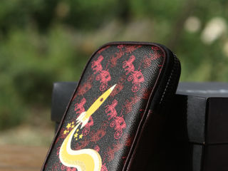 Сумка Coach Hybrid Pouch 10 With Horse And Carriage Print And Rocket ,новая,оригинал. foto 2