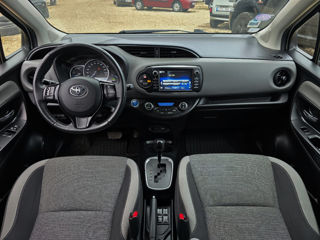 Toyota Yaris foto 6