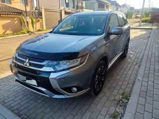 Mitsubishi Outlander foto 5