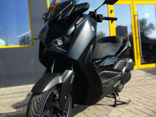 Yamaha XMAX 300 TECH MAX foto 2